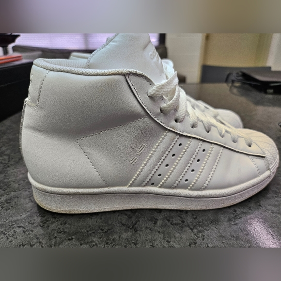 Adidas Pro Model 4.5 - Picture 5 of 8